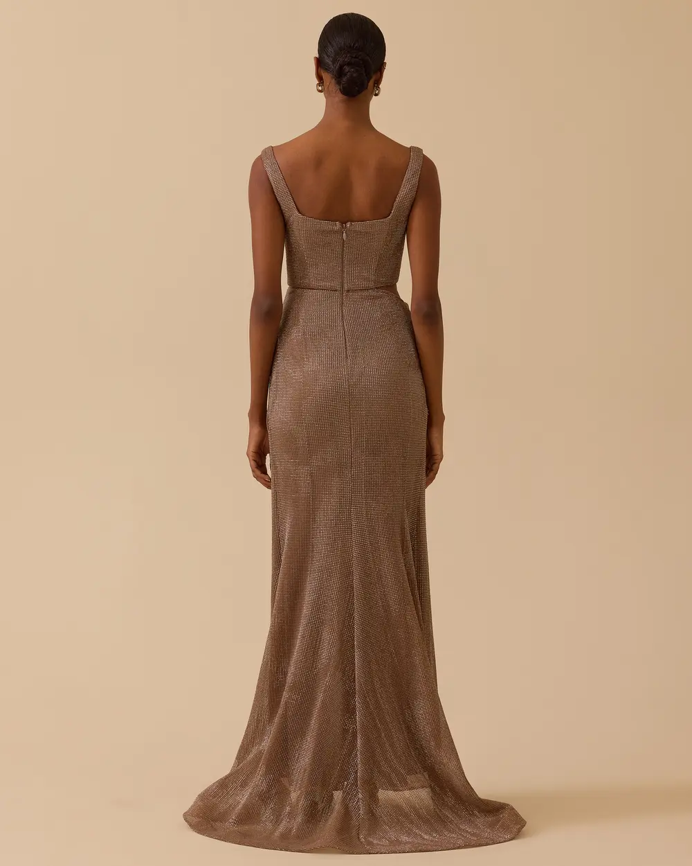 Kare Yaka Yırtmaçlı Payetli Abiye