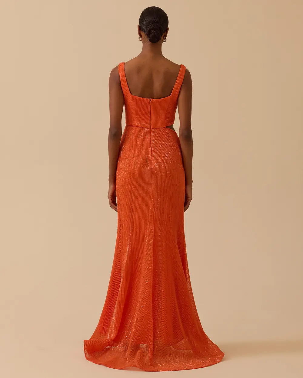 Kare Yaka Yırtmaçlı Payetli Abiye