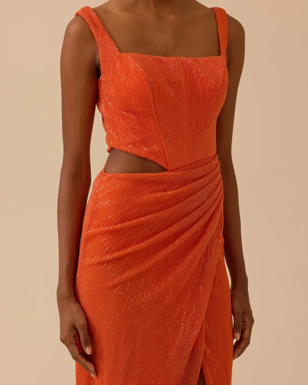 Kare Yaka Yırtmaçlı Payetli Abiye