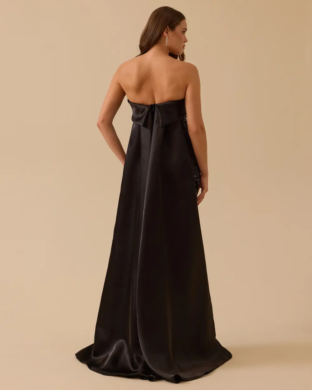 Strapless Collar Narrow Form Sequined Evening Dress