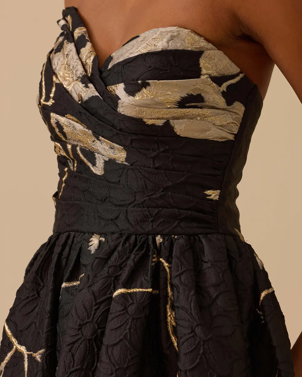 Asimetrik Yaka Cepli Desenli Abiye