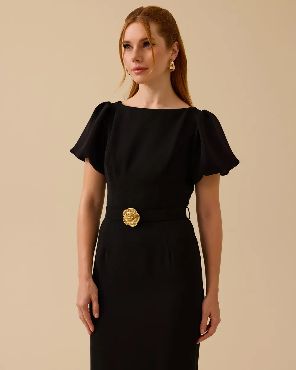 Balon Kollu Yırtmaçlı Krep Şık Elbise