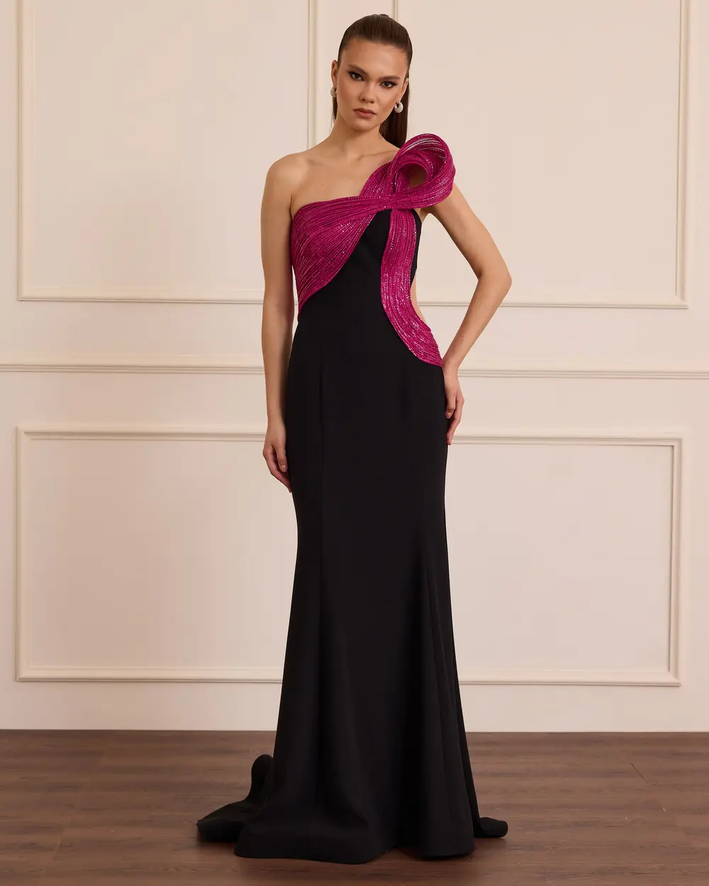 Straplez Balık Form Elbise