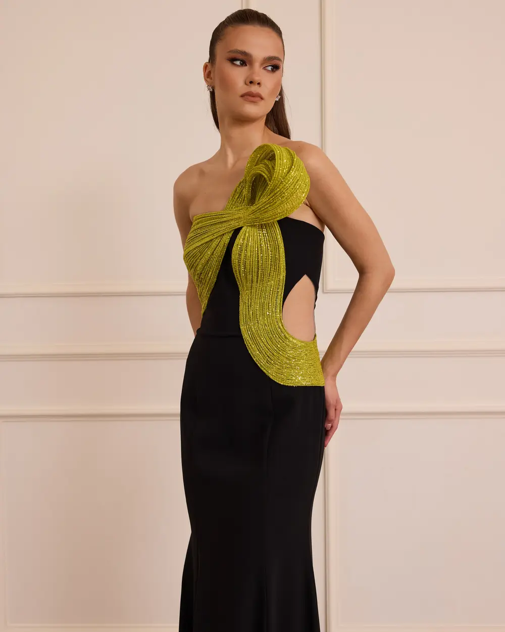 Straplez Balık Form Elbise