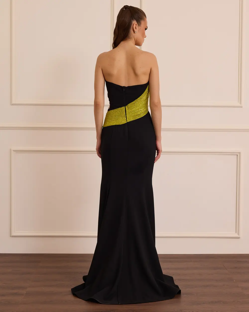 Straplez Balık Form Elbise