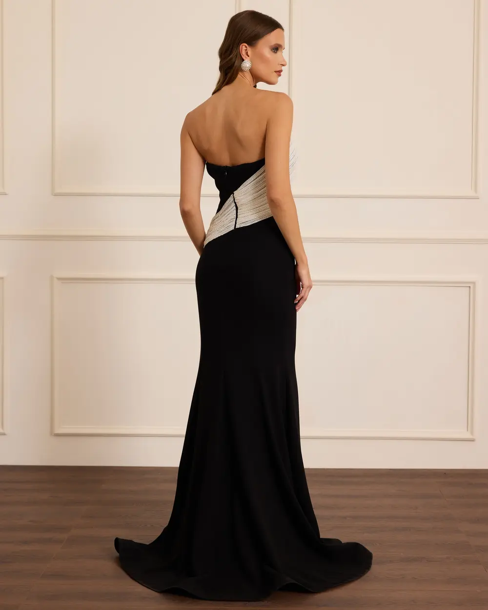 Straplez Balık Form Elbise