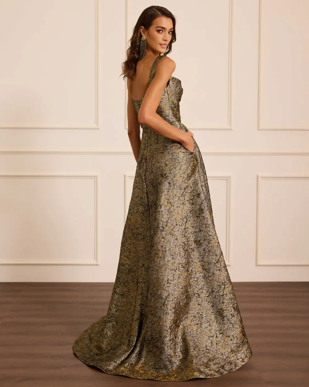 Korsajlı Askılı Jakar Elbise