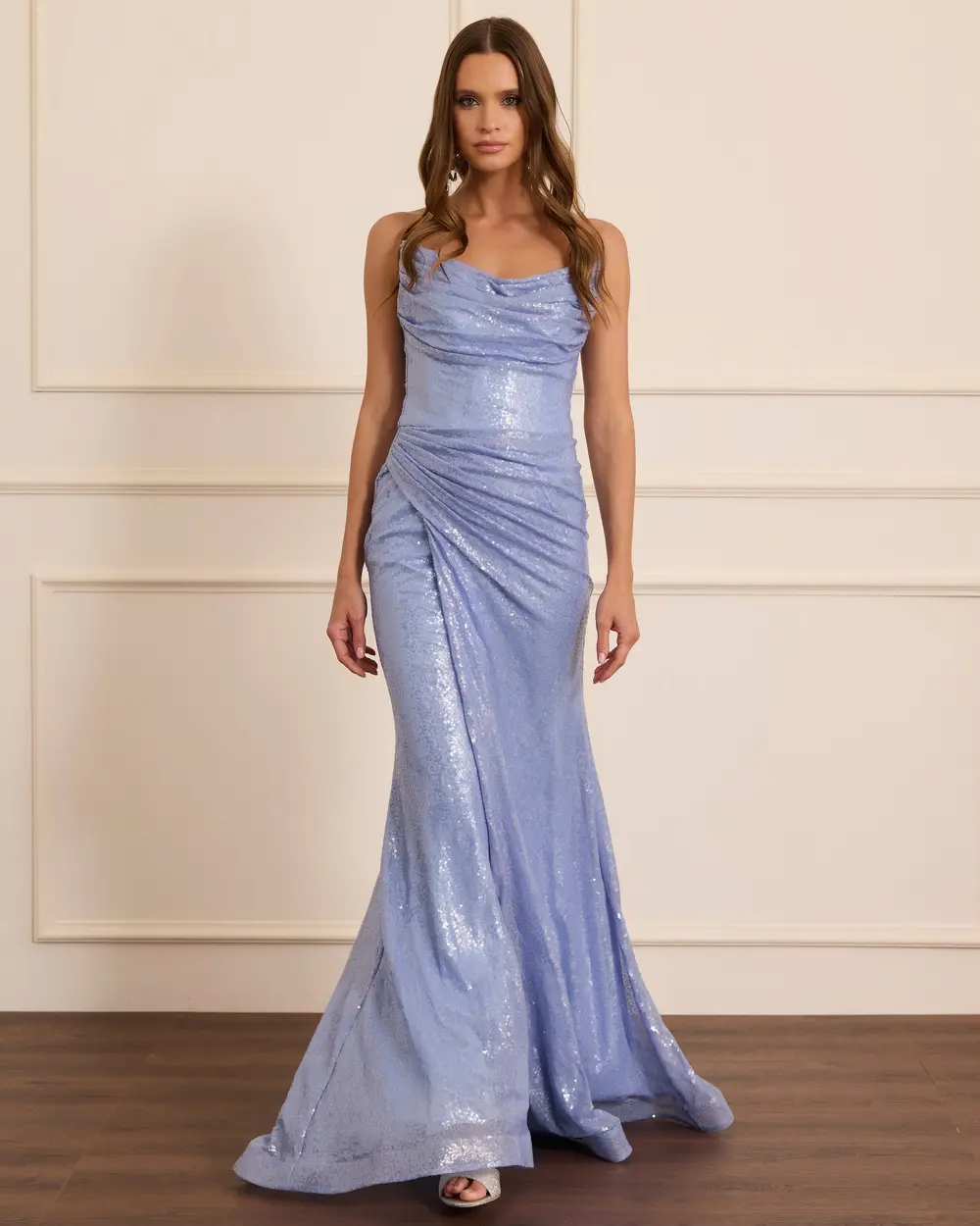 Payetli Balık Form Yırtmaçlı Abiye