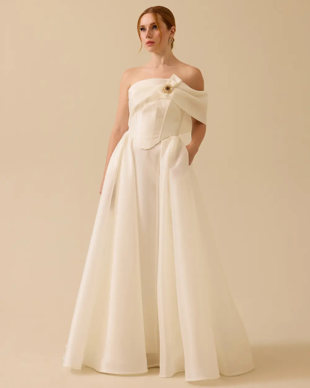 Korsajlı Taş Aksesuarlı Saten Elbise