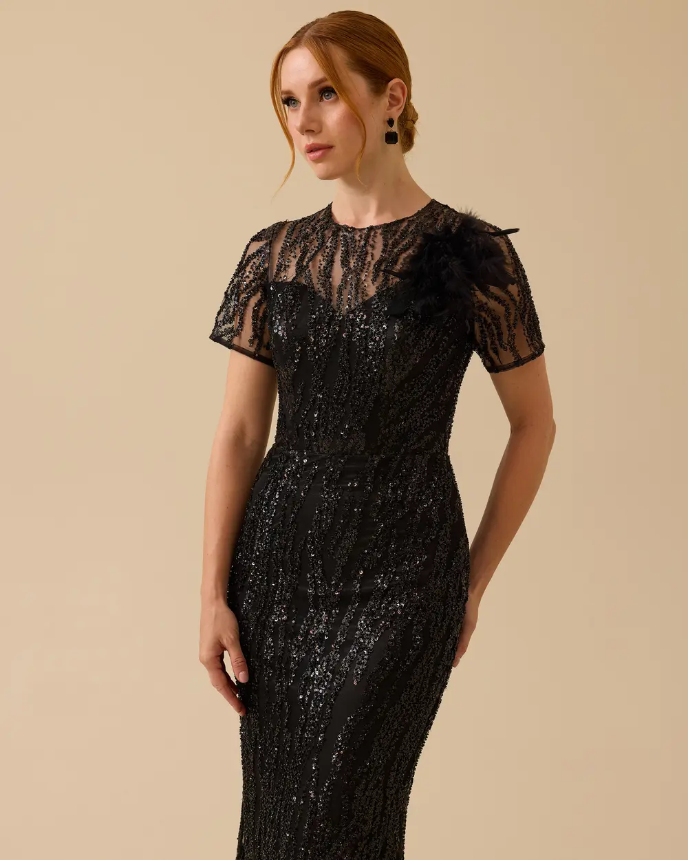 Feather Detailed Short Sleeve Slim Fit Evening Dresses