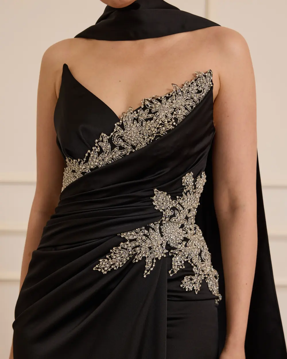 Taşlı Fular Detaylı Saten Abiye