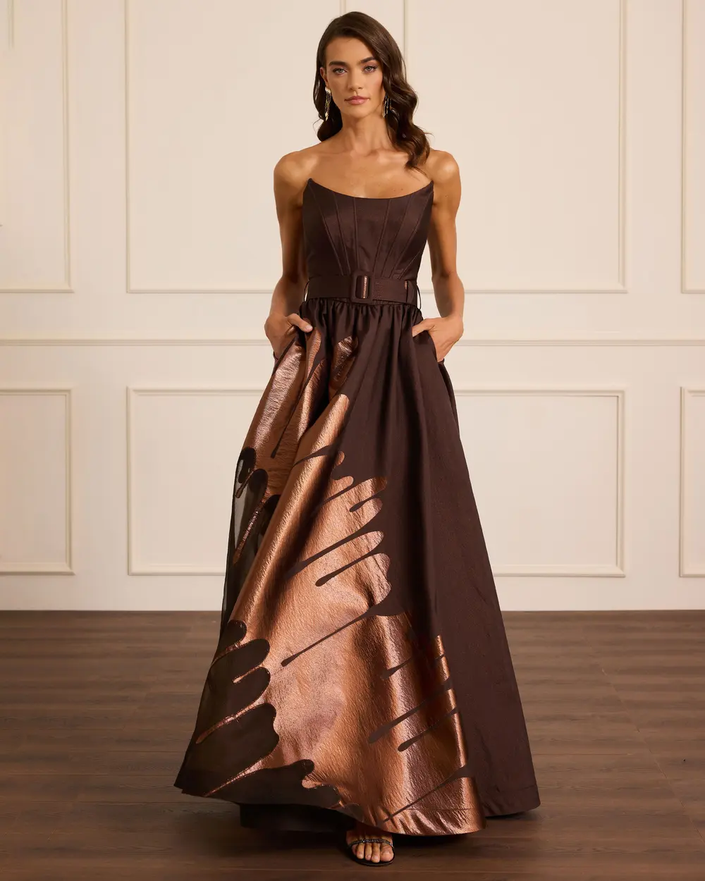 Kırlangıç Yaka Desenli Jakar Abiye