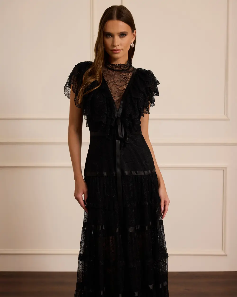 Transparan Detaylı Dantel Abiye