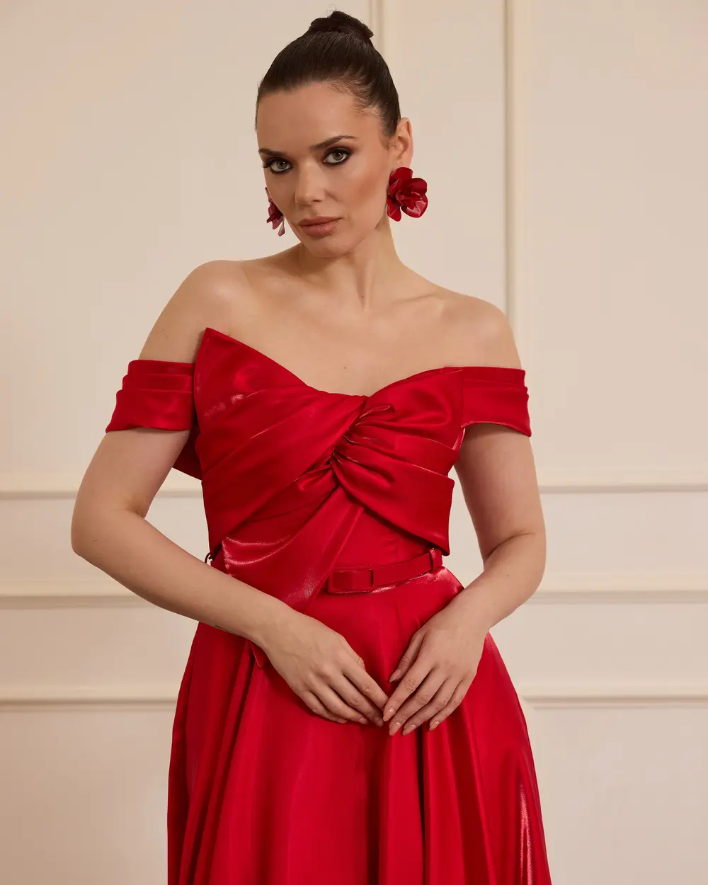 Kemerli Düşük Kol Cepli Jakar Abiye