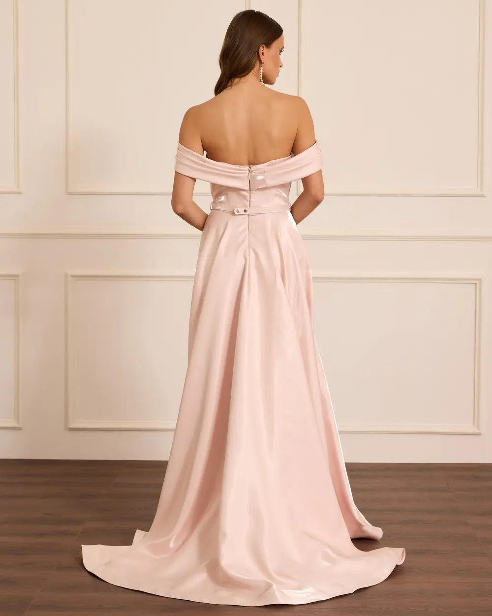 Kemerli Düşük Kol Cepli Jakar Abiye