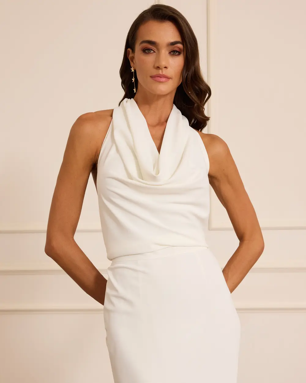 Sırt Dekolteli Degaje yaka abiye