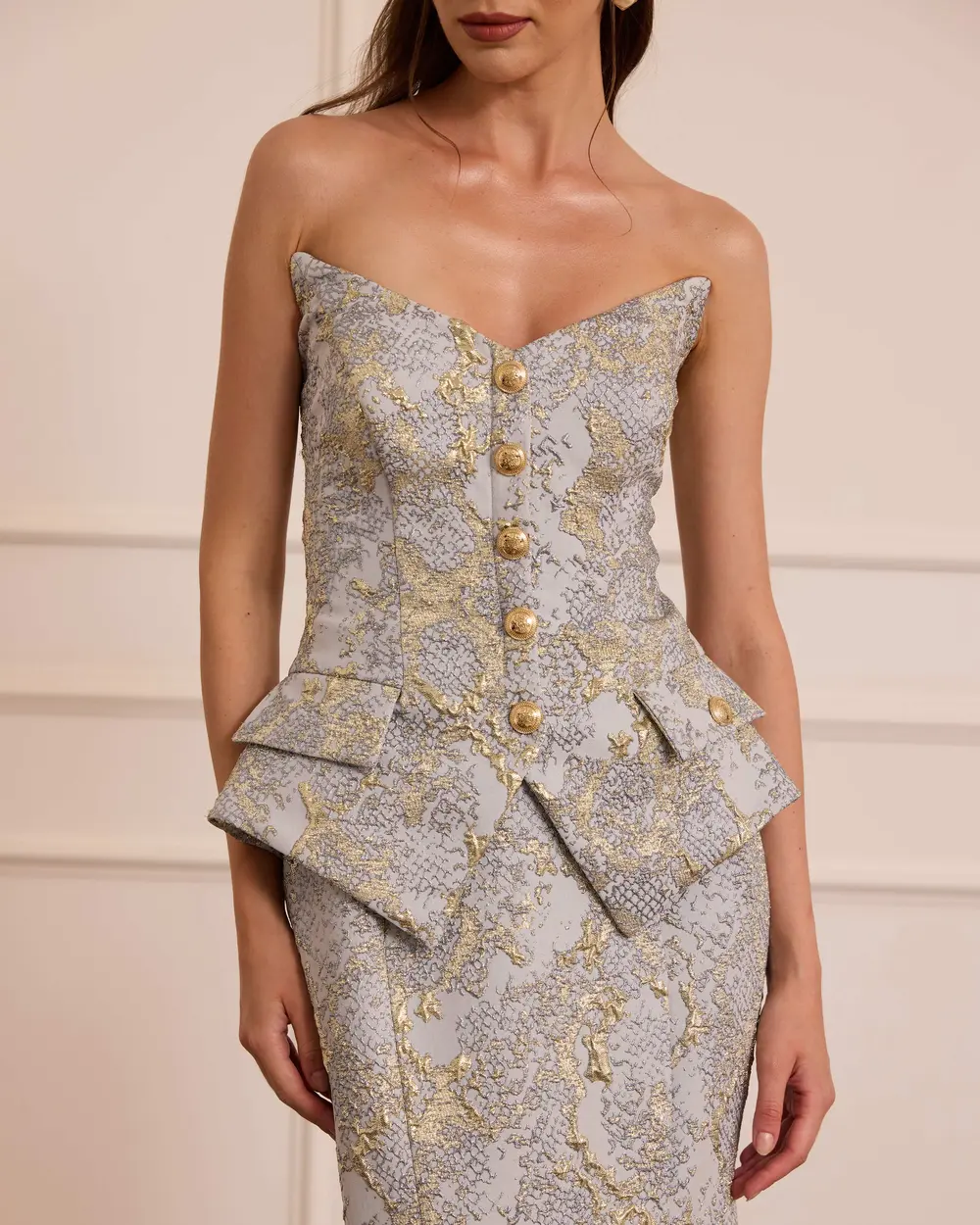 Strapless Cut Elegant Evening Dress