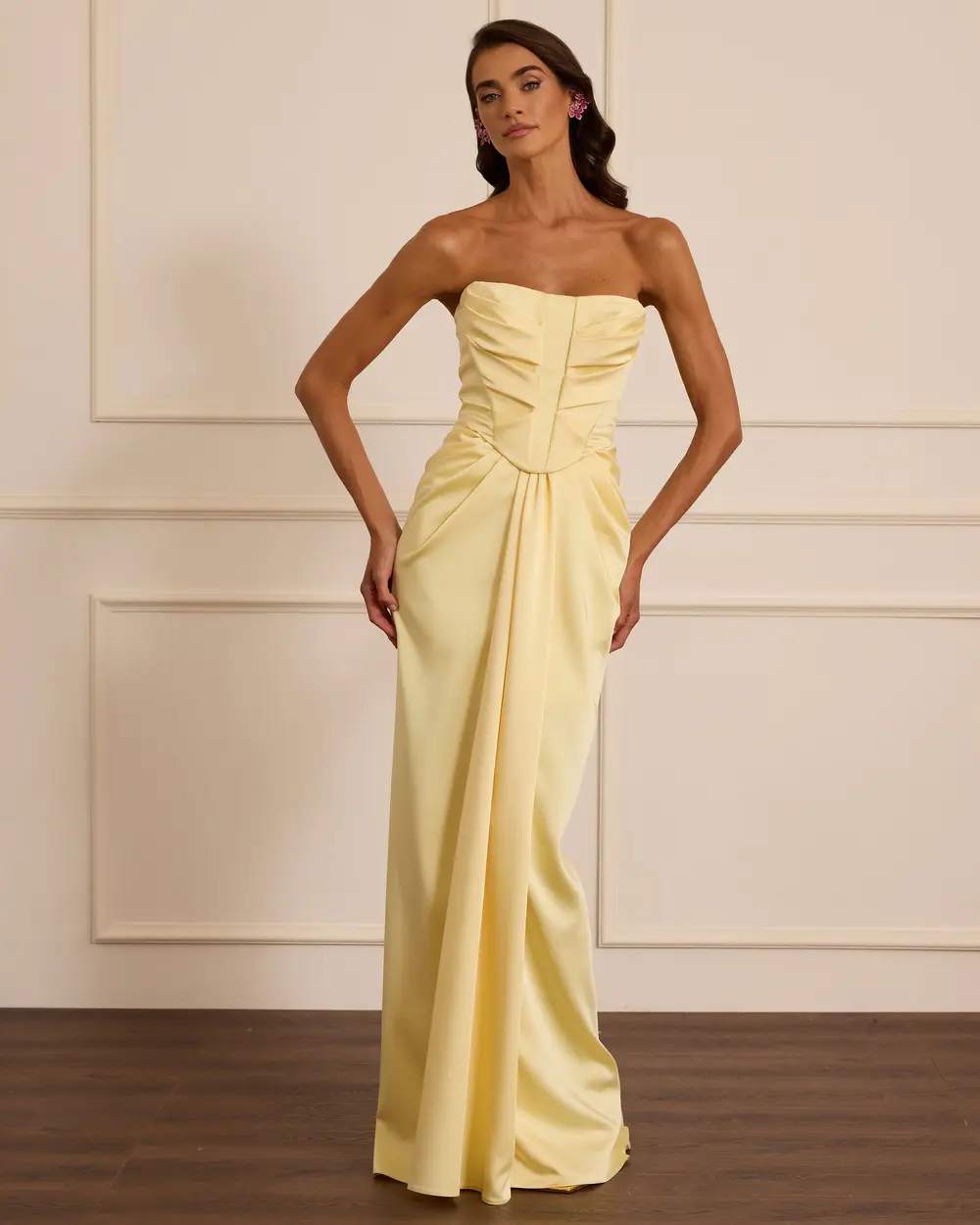 Korsajlı Straplez Drapeli Abiye