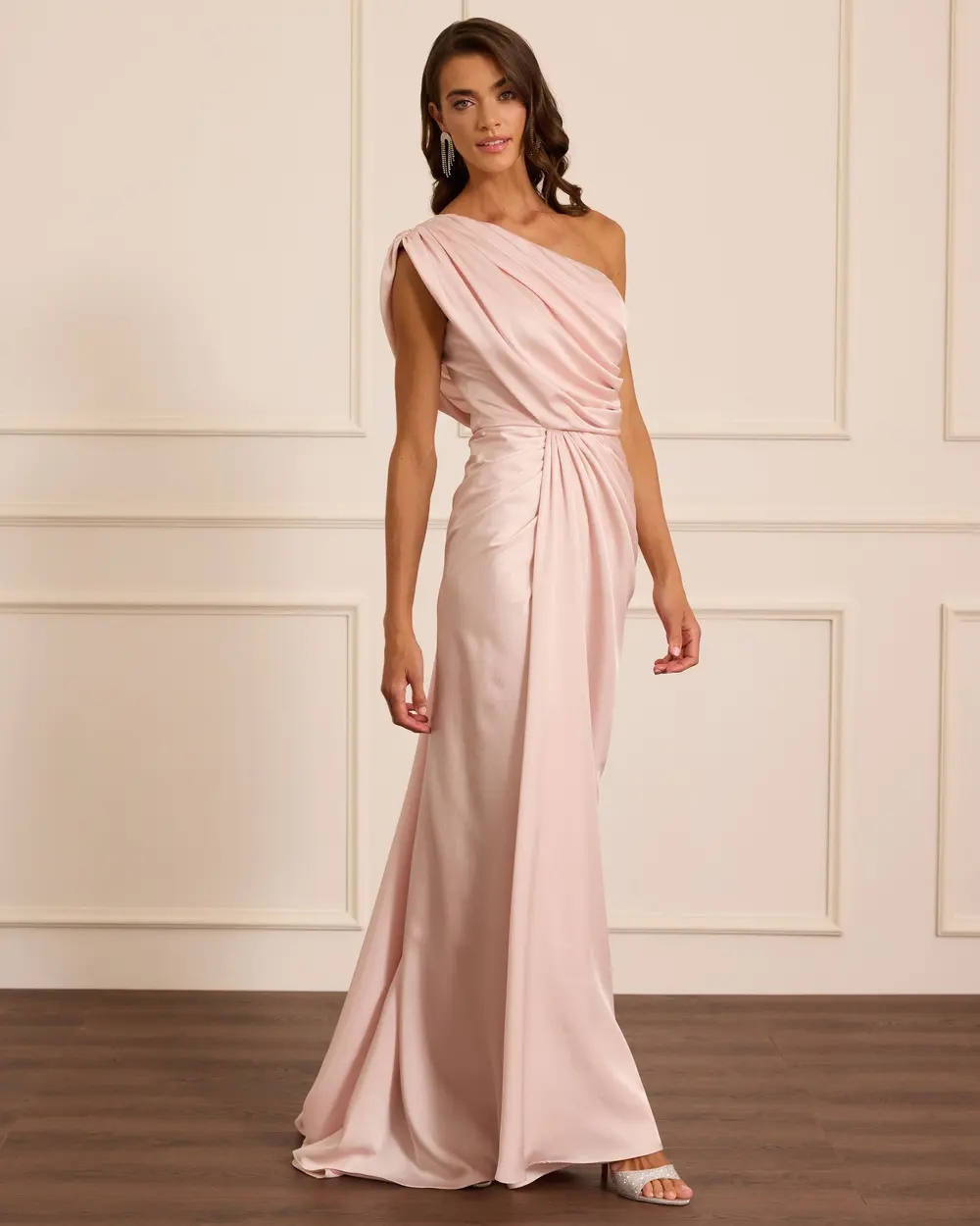 Çıkarılabilir Yakalı Drapeli Abiye