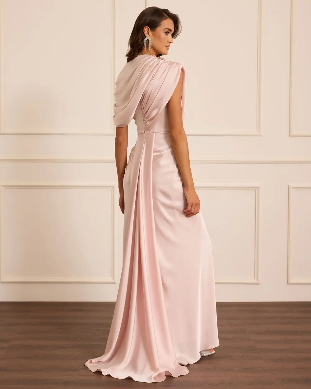 Çıkarılabilir Yakalı Drapeli Abiye