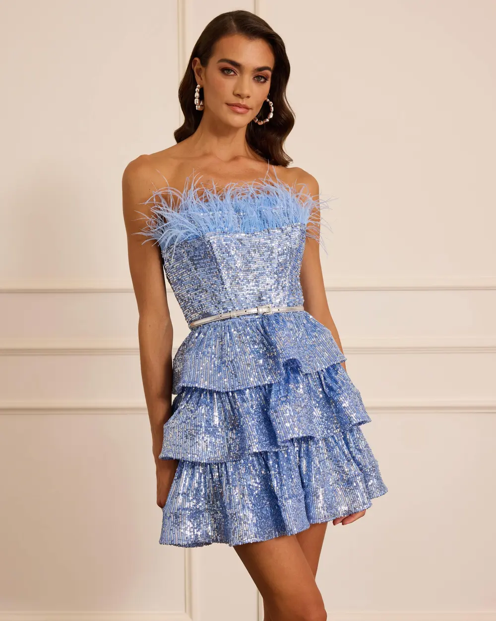 Fırfırlı Tüy Detaylı Mini Payet Abiye