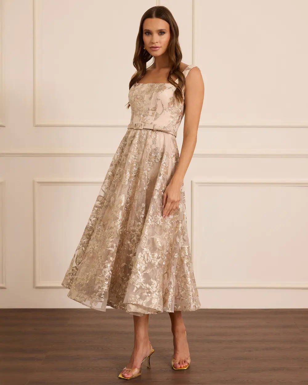 Kare Yaka Desenli Kemerli Abiye