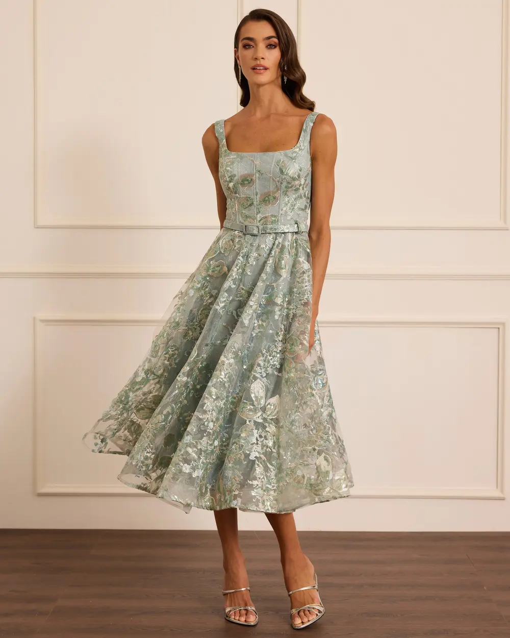 Kare Yaka Desenli Kemerli Abiye