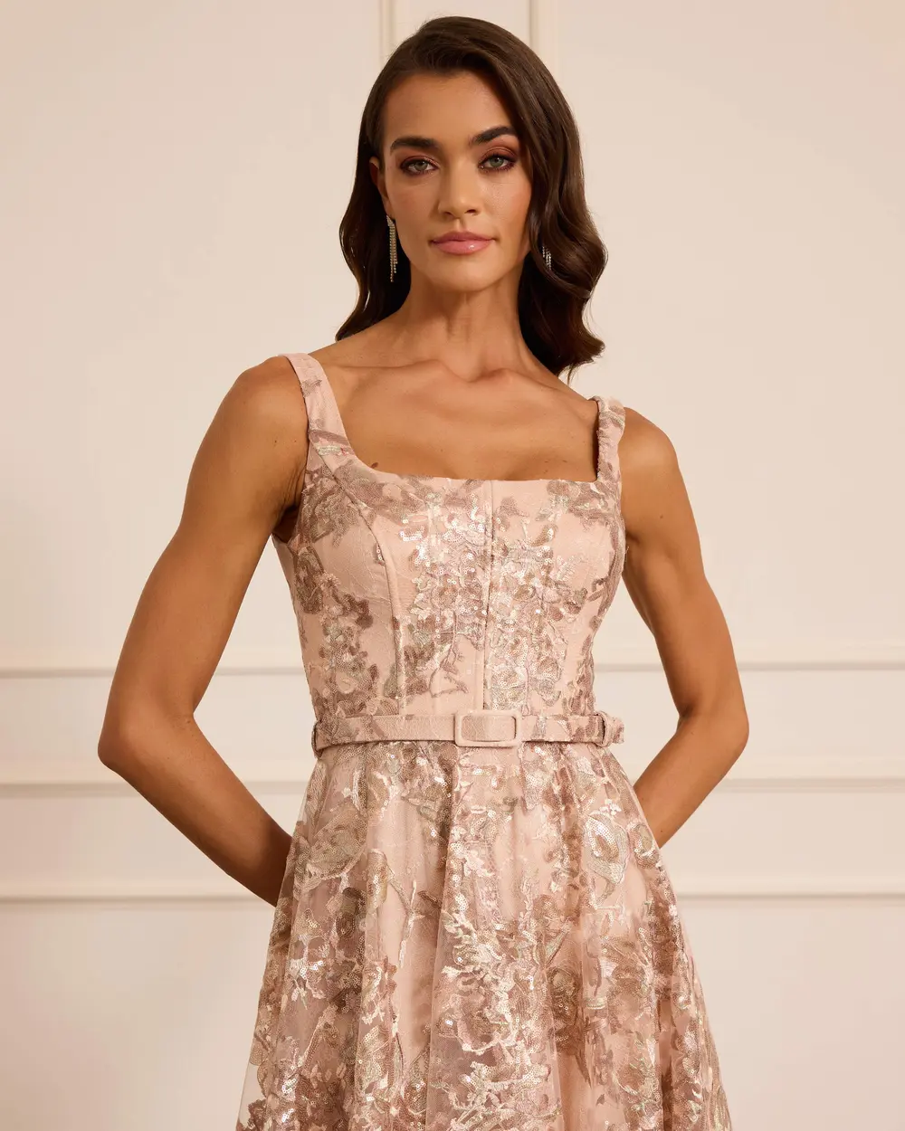 Kare Yaka Desenli Kemerli Abiye