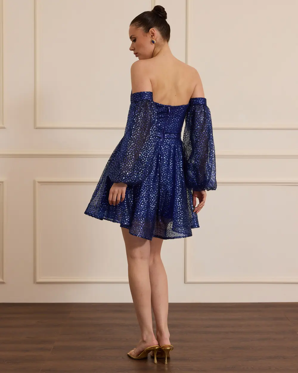 Detachable Sleeves Heart Neck Sequin Mini Evening Dress
