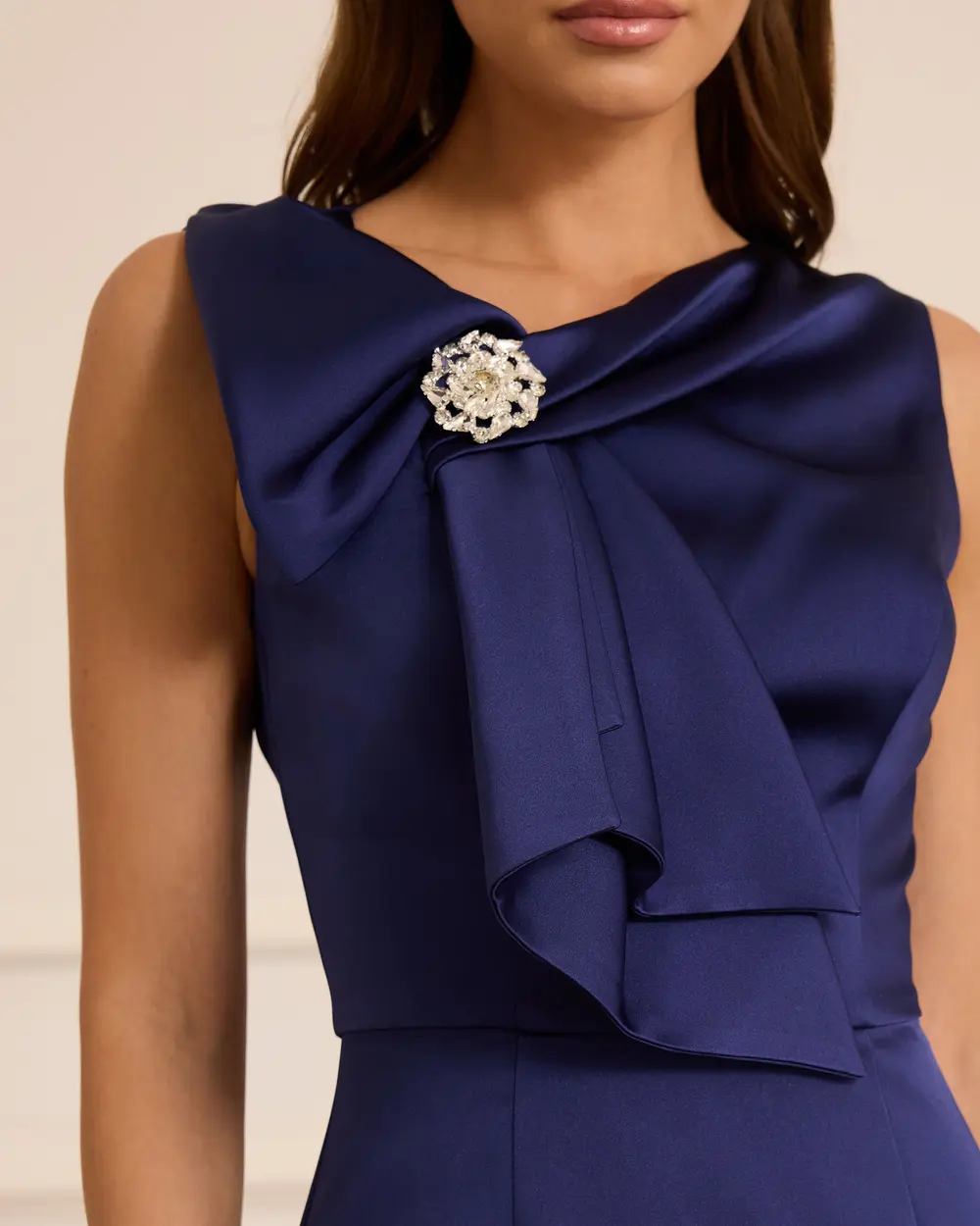 Taş Detaylı Midi Saten Abiye