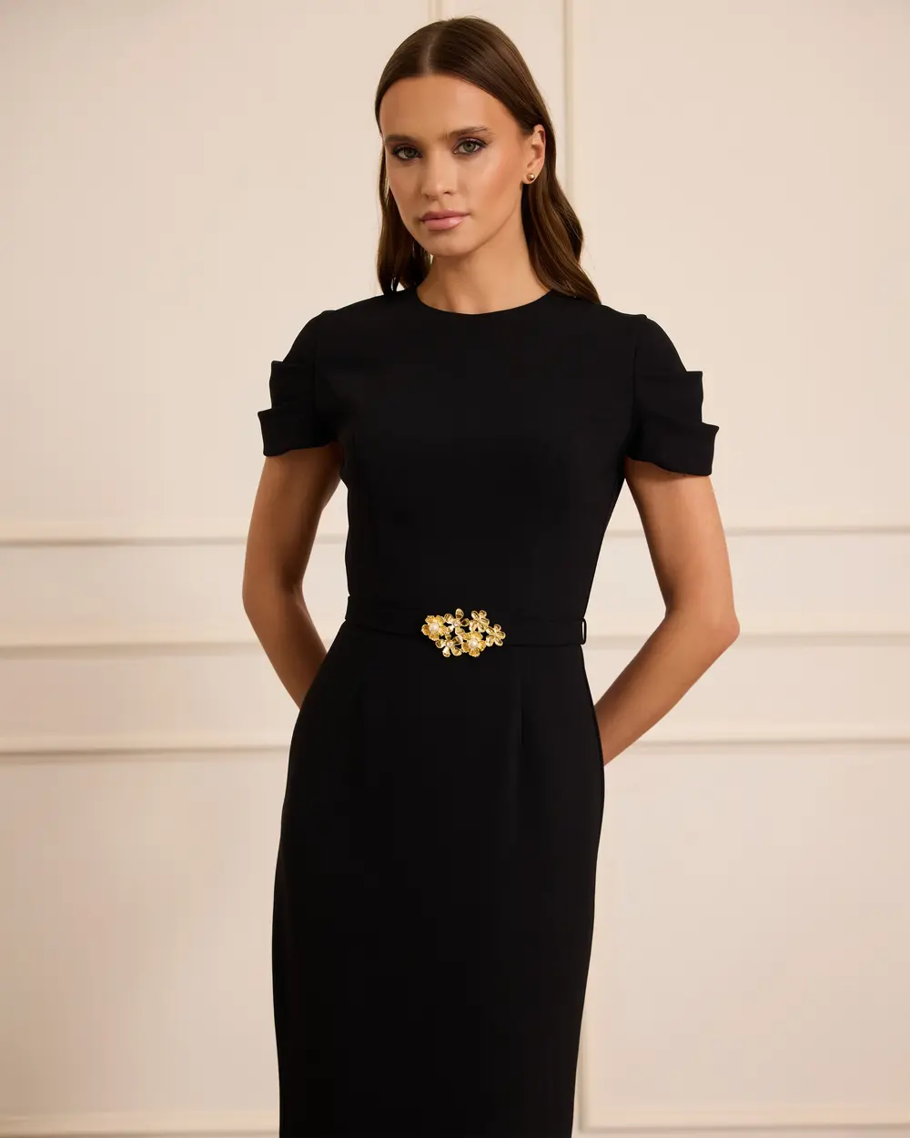 Kemerli Kısa Kollu Midi Abiye