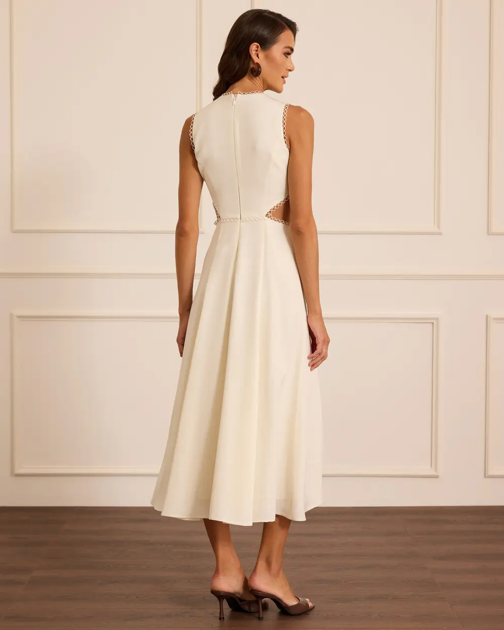 Pencere Detaylı Kolsuz Keten Abiye