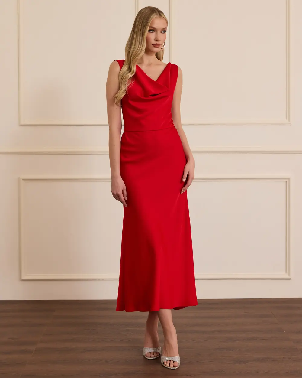 Back Decollete Neckline Satin Dress