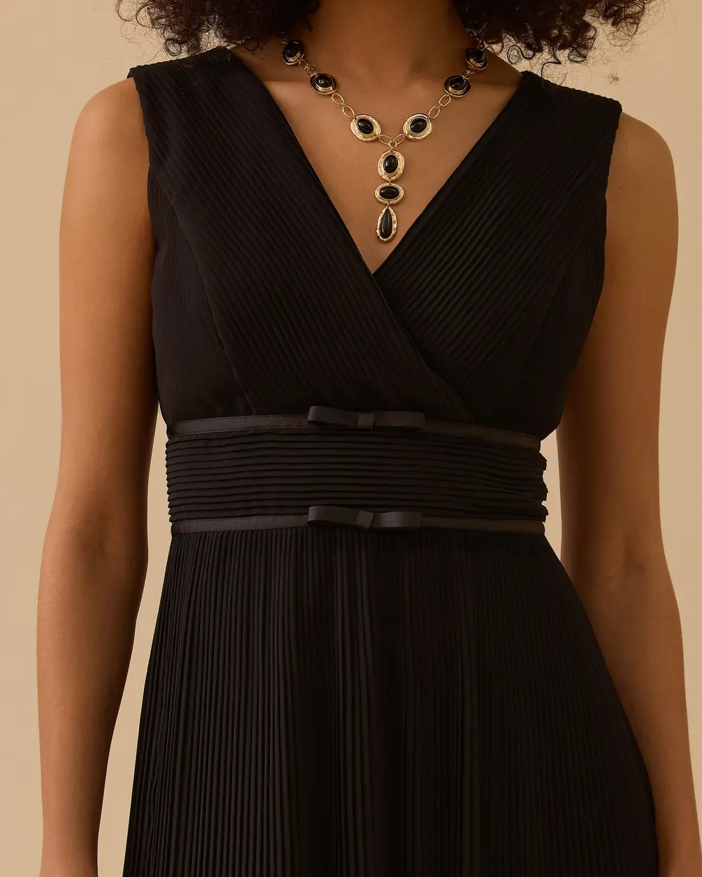 Elegant Dress with Pleated Lace Details