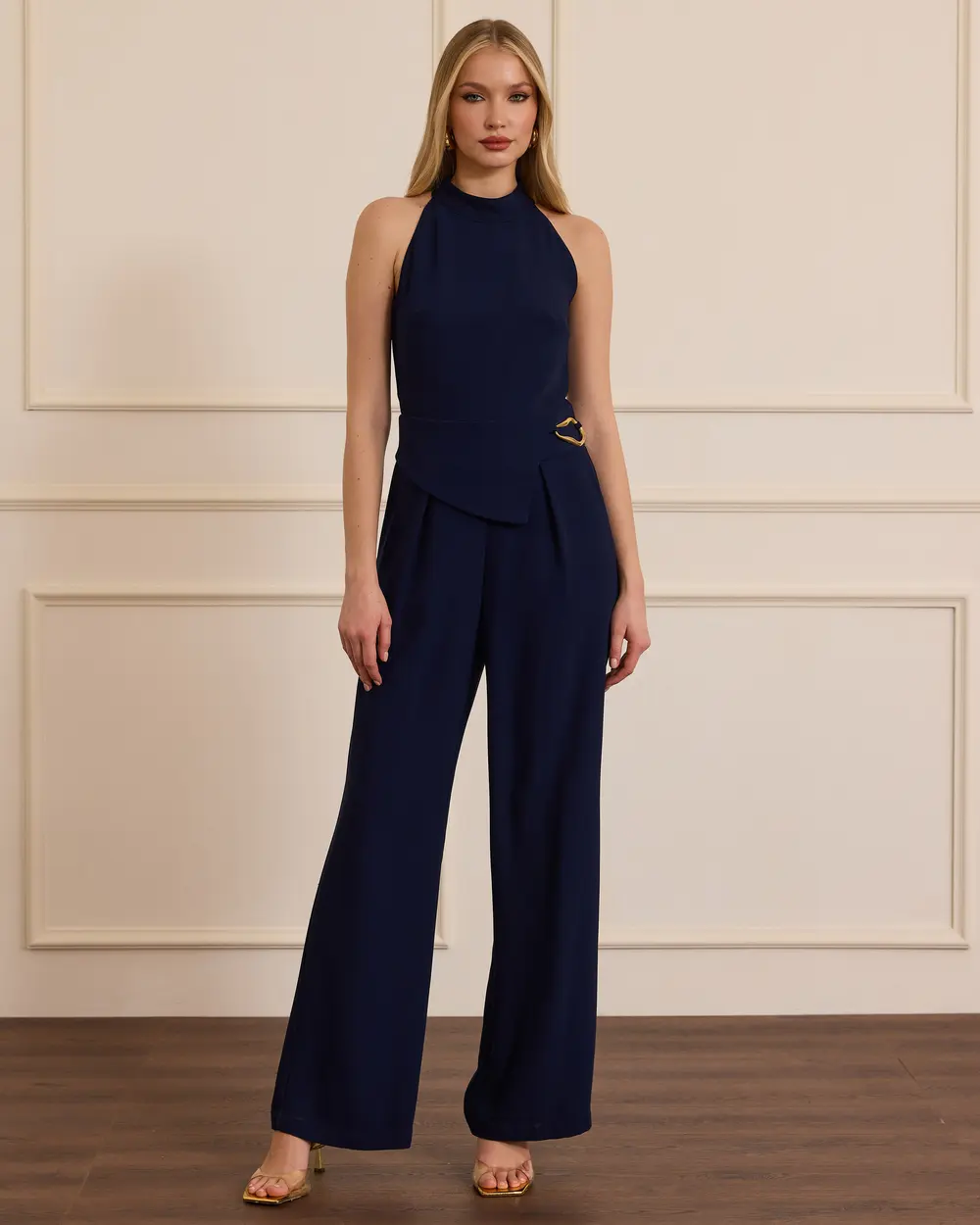 Sleeveless Jumpsuit with Accessories