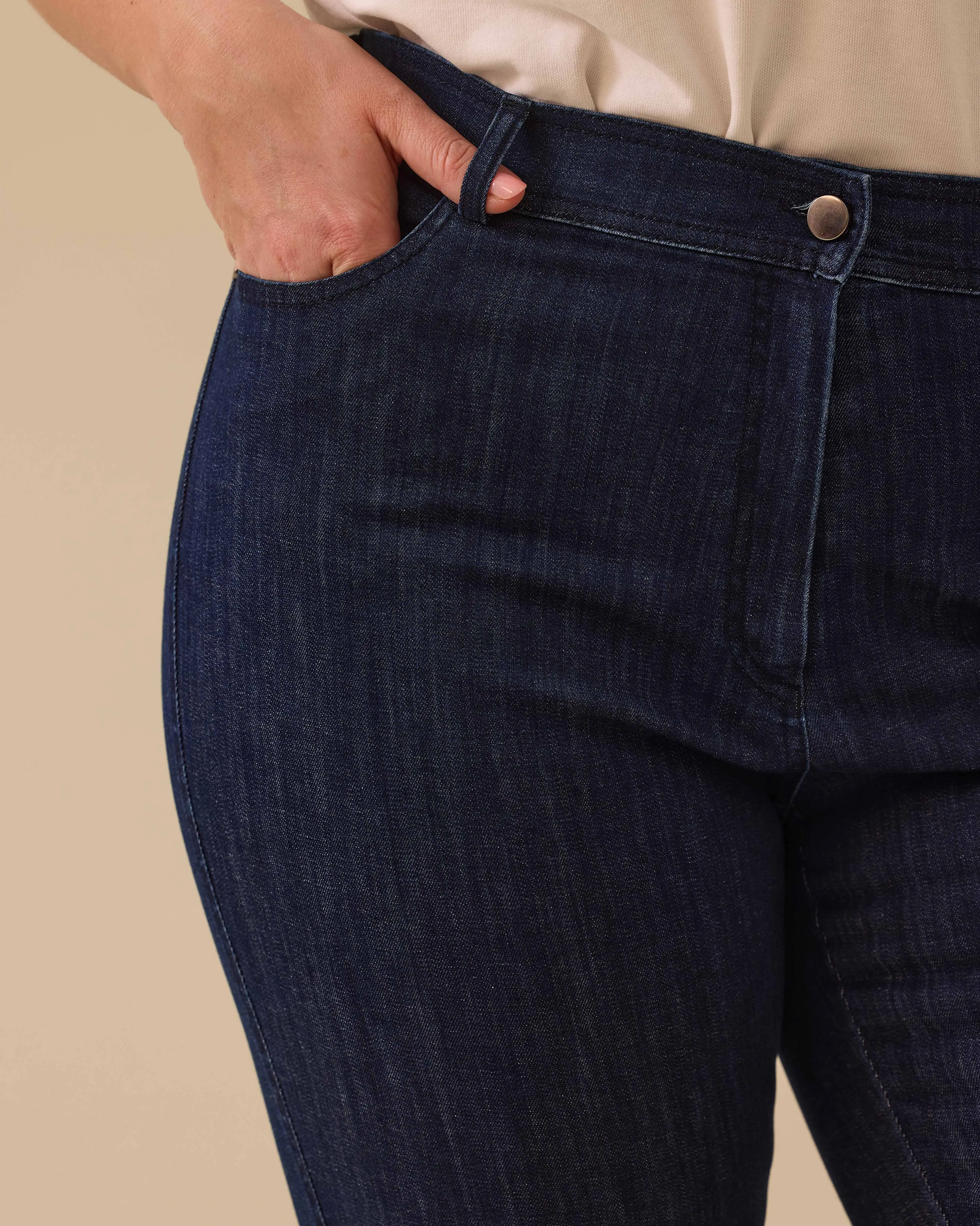 Plus Size Ankle Length Jean Pants with Pockets