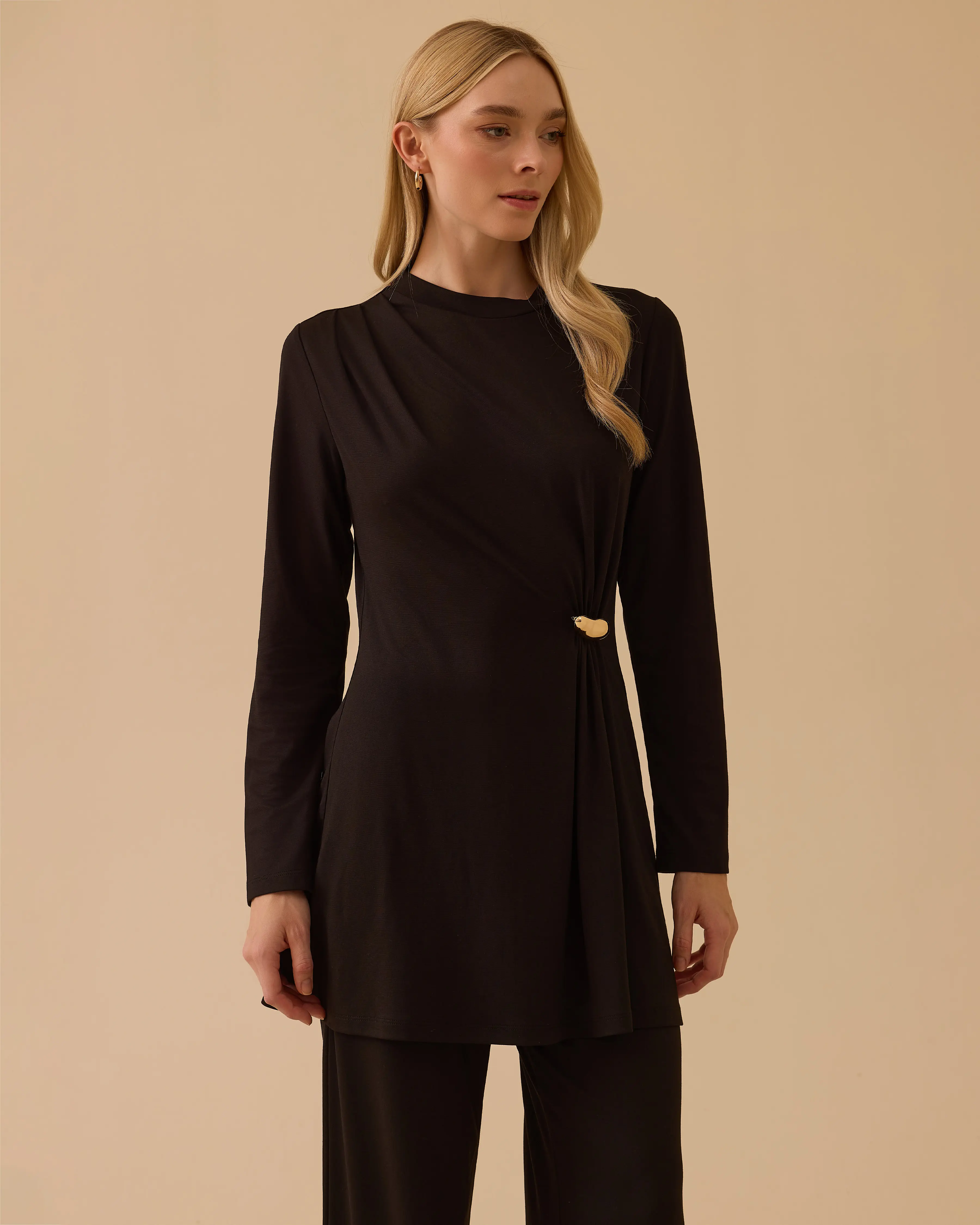 Trousers Tunic Set with Metal Accessories