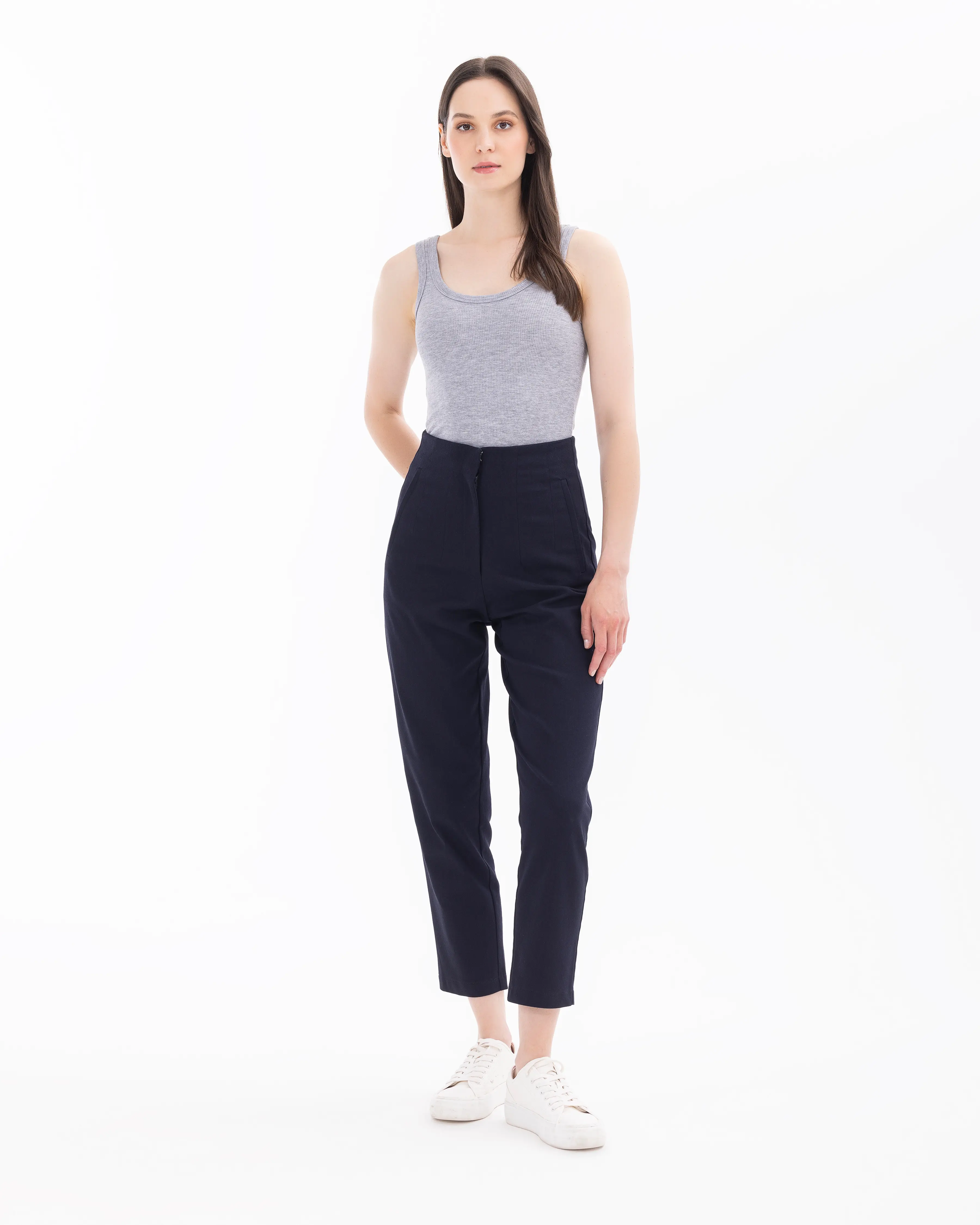 Round Neck Waist Length Tank Top