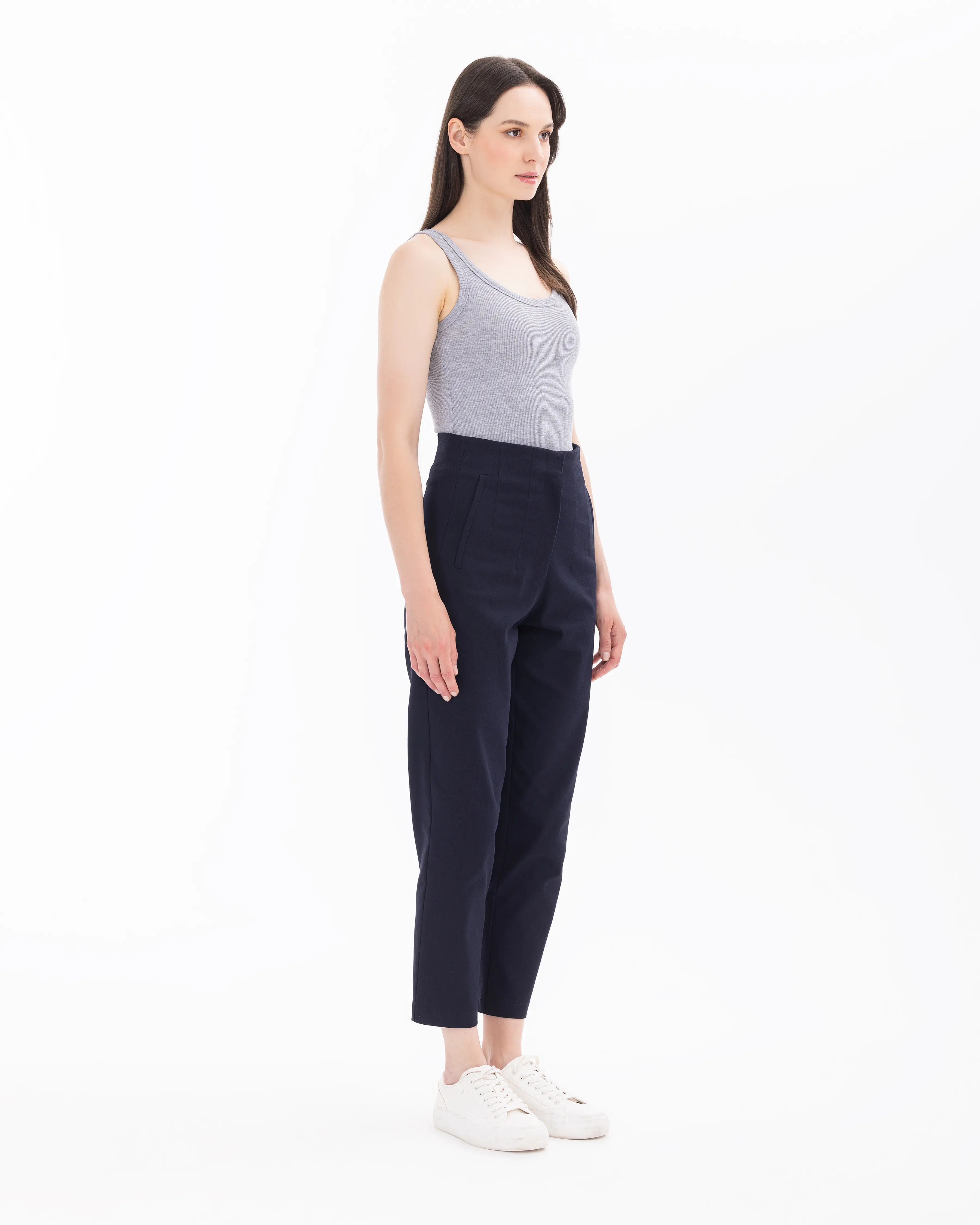 Round Neck Waist Length Tank Top